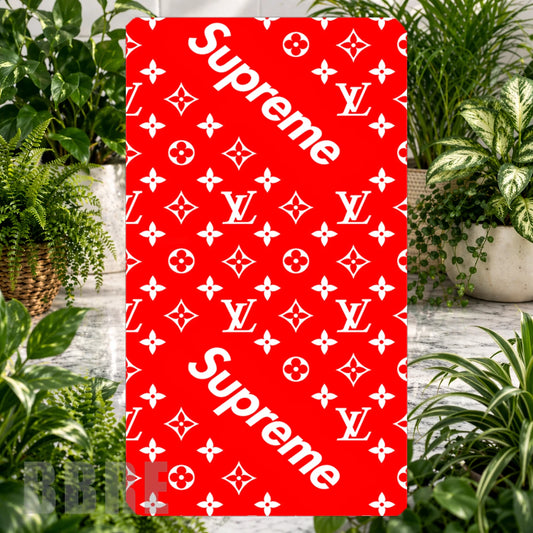 Supreme Louis Product Tile, STRAIGHT: Supreme Louis Product Mockup, SIDE ANGLE: Supreme Louis Product Angle Shot